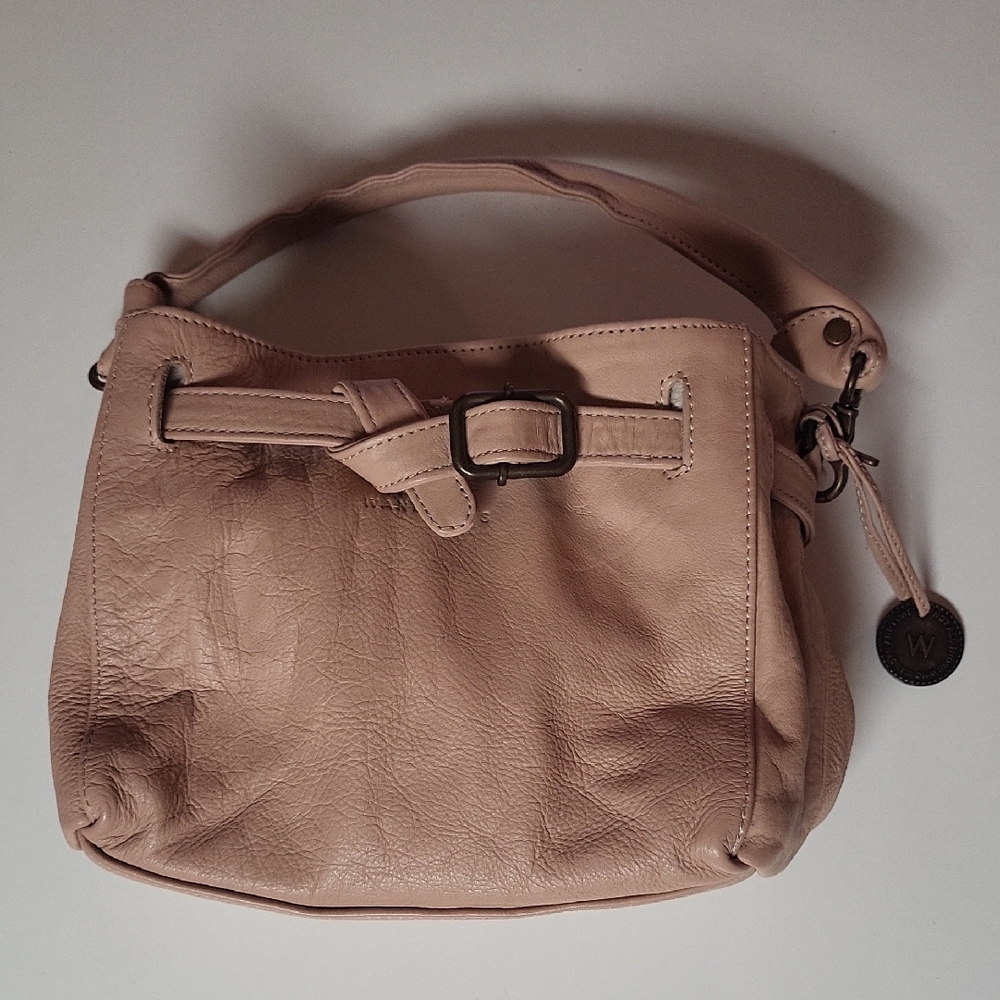 Elegant Pink Leather Handbag